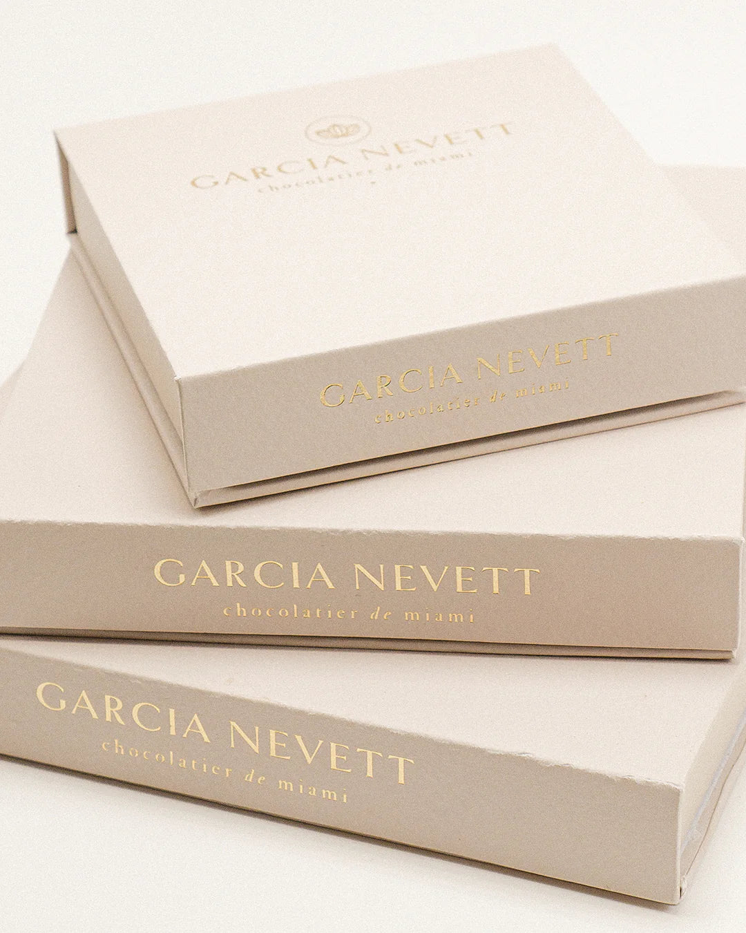 Garcia Nevett Chocolate Box | 16 Pieces